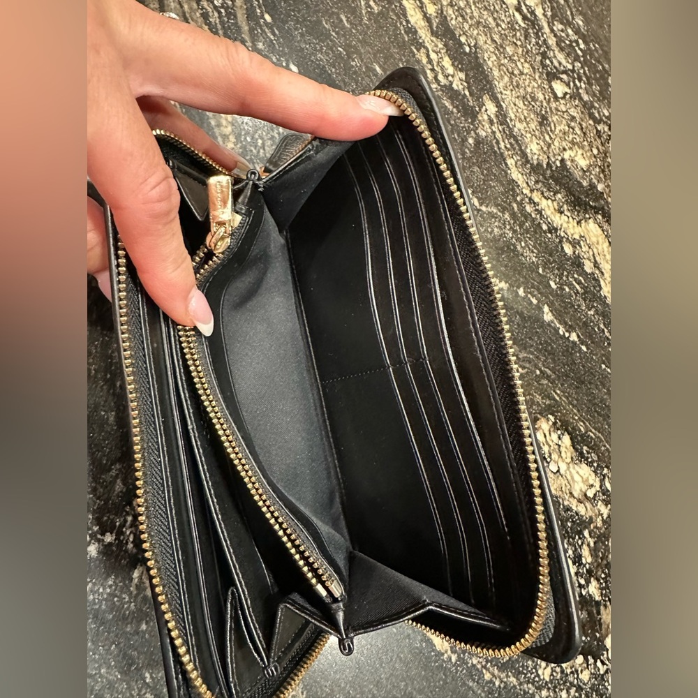 Coach Mercer Black Accordion Long Zip Wallet Amazing Condition - Picture 10 of 14
